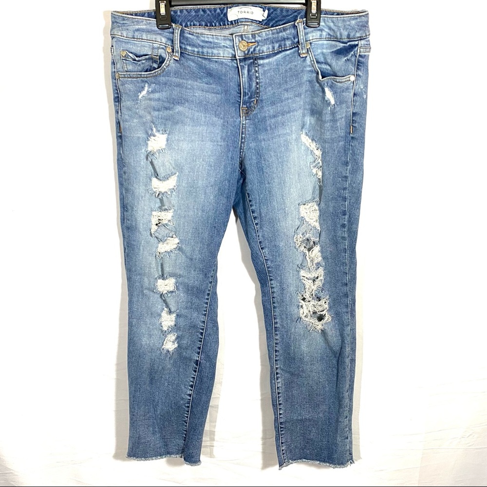 Torrid Distressed Raw Hem Boyfriend Cotton Blend Jeans Sz 16